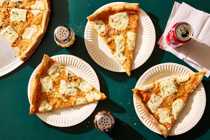 Traditas Pizza Picture 5