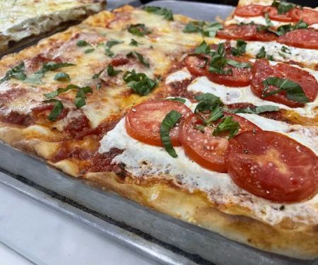 Garlic New York Pizza Bar