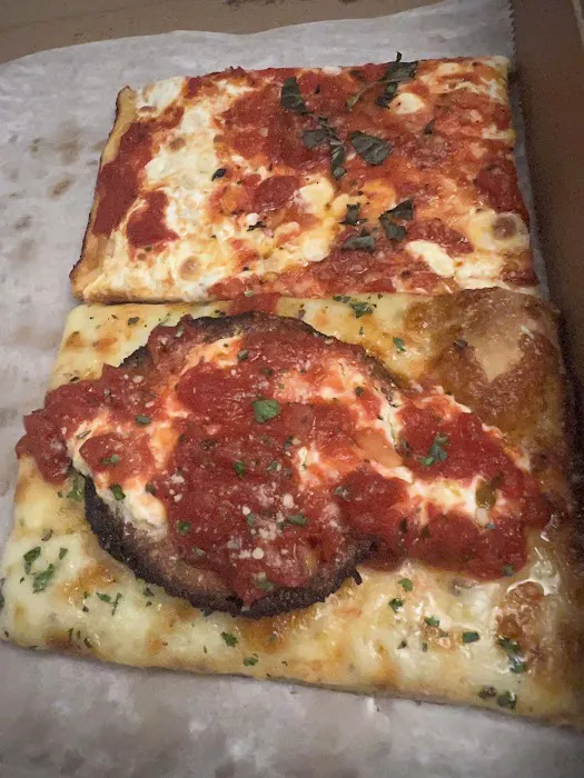 Garlic New York Pizza Bar Picture 5