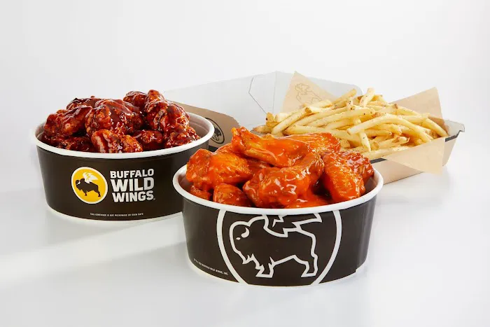 Buffalo Wild Wings 'GO' Picture 1