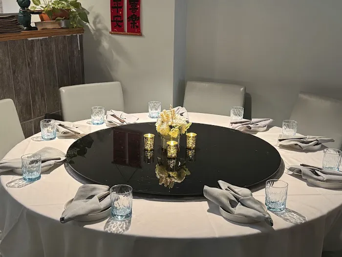 Chef Huang Picture 2