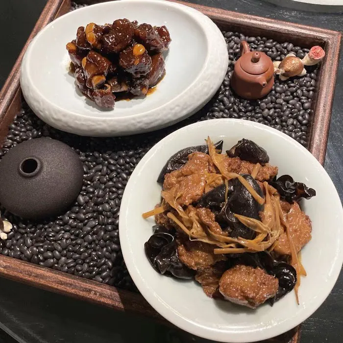 Chef Huang Picture 3