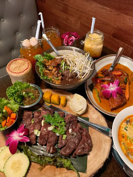 Lan Larb Chiang Mai 2nd Ave Picture 1