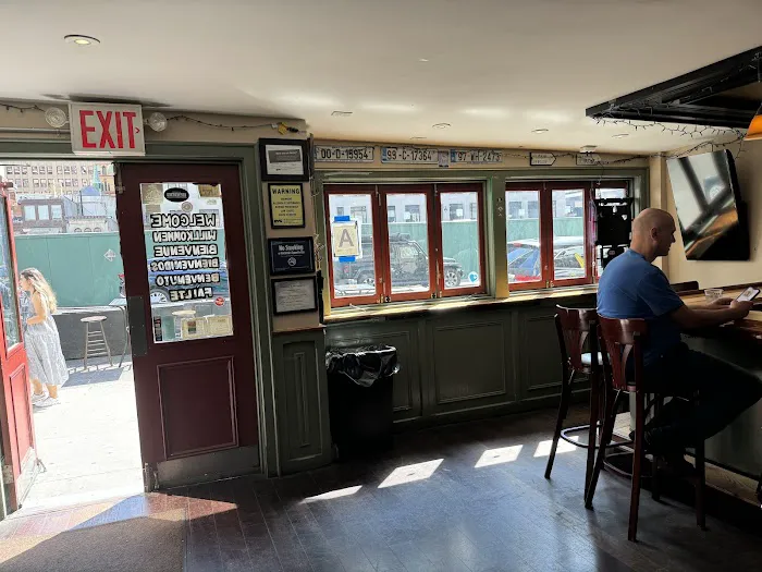 The Celtic Rail NYC Picture 9
