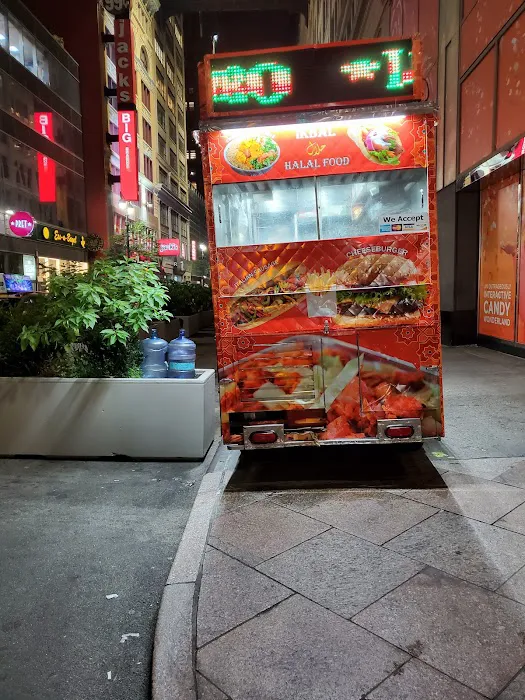 Ikbal's Halal Food Picture 3