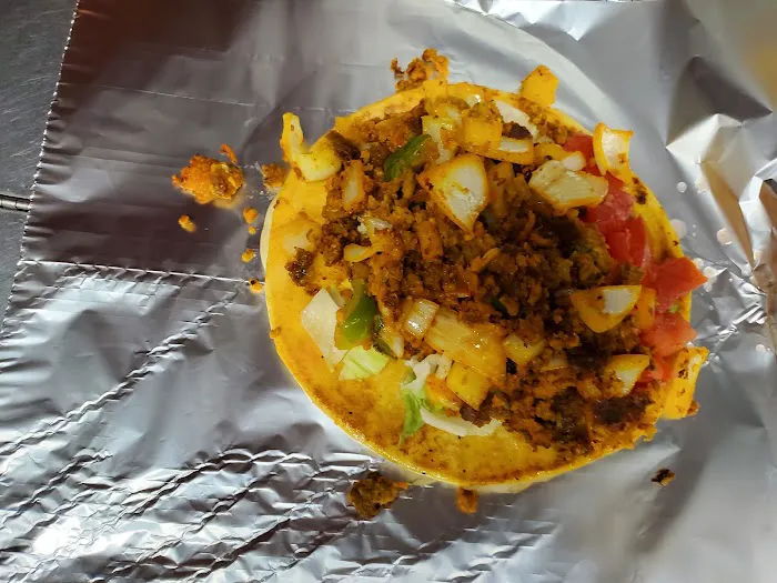 Ikbal's Halal Food Picture 2