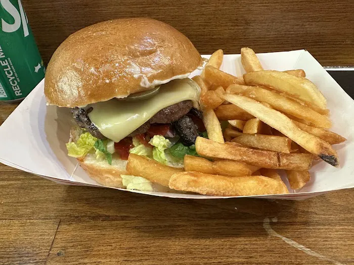 Burger World Picture 4