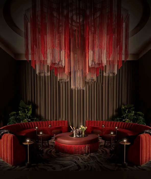 Everdene Bar Picture 9