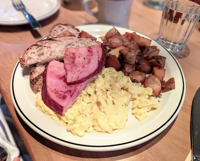 NoMad Diner Picture 10