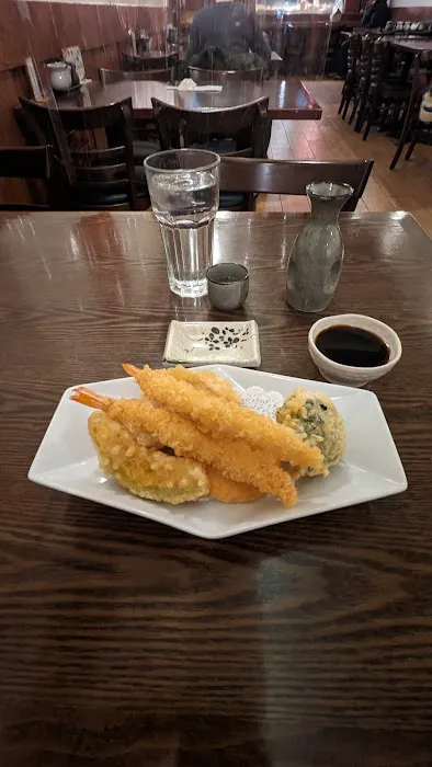 Akura Sushi Picture 8