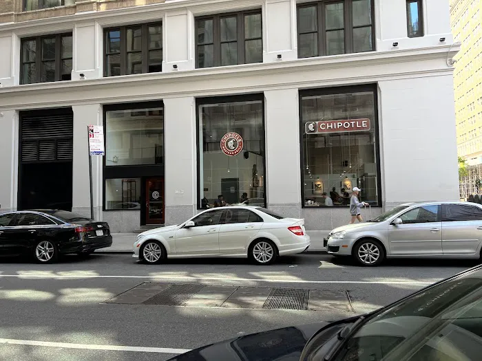 Chipotle Mexican Grill Picture 6