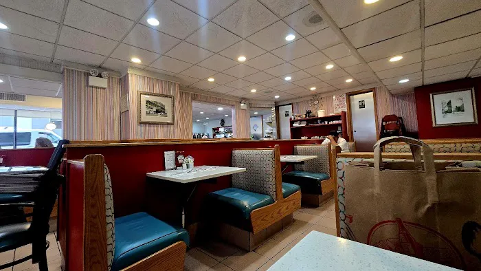 Murray Hill Diner Picture 1