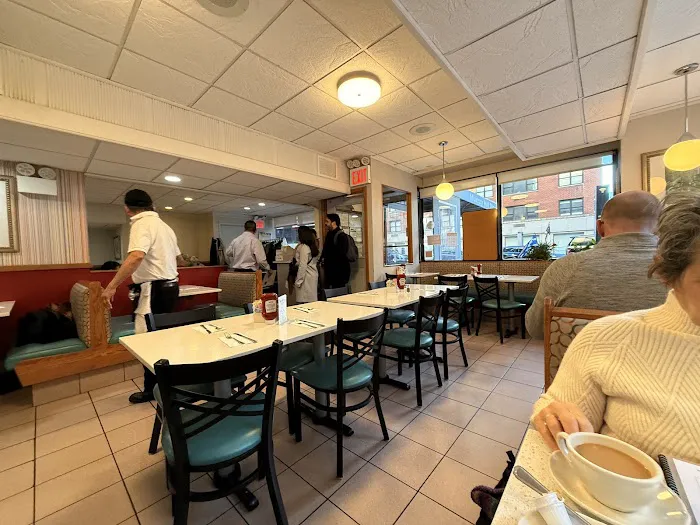 Murray Hill Diner Picture 7