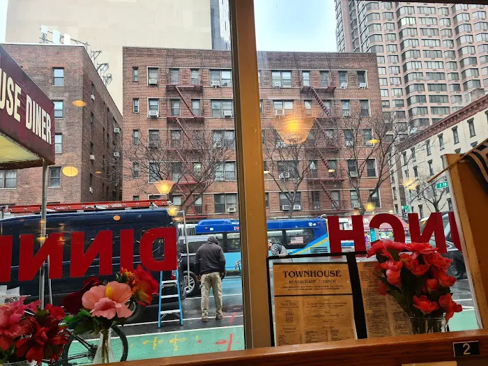 Townhouse Diner Picture 1
