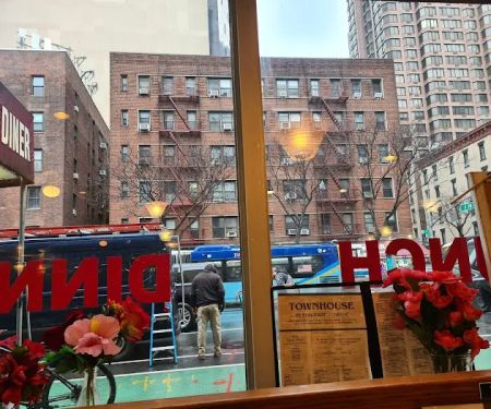 Townhouse Diner