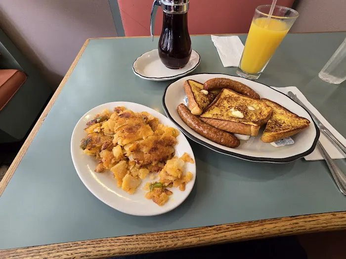 Townhouse Diner Picture 6