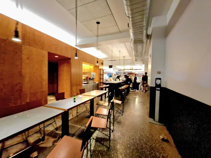 Chipotle Mexican Grill Picture 7