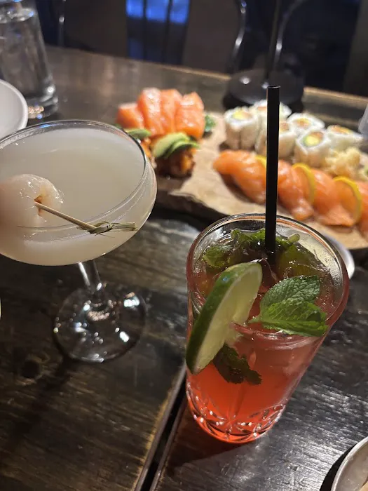 K SUSHI & BAR Picture 10
