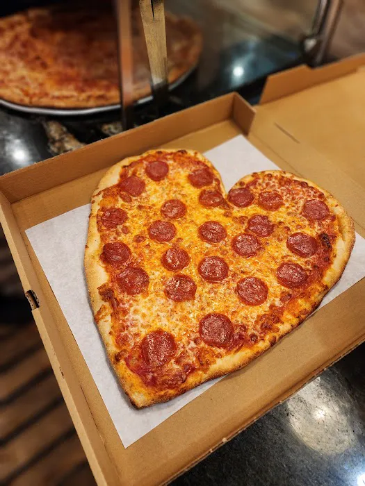 Claudio's Pizza & Pasta Picture 3
