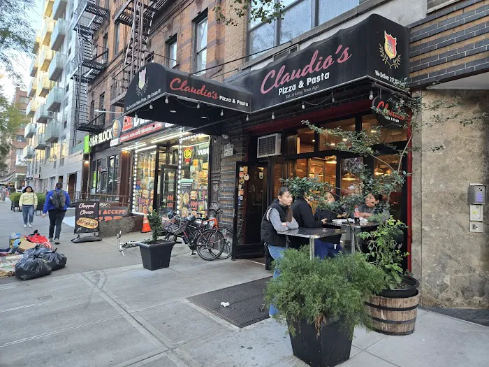 Claudio's Pizza & Pasta Picture 1