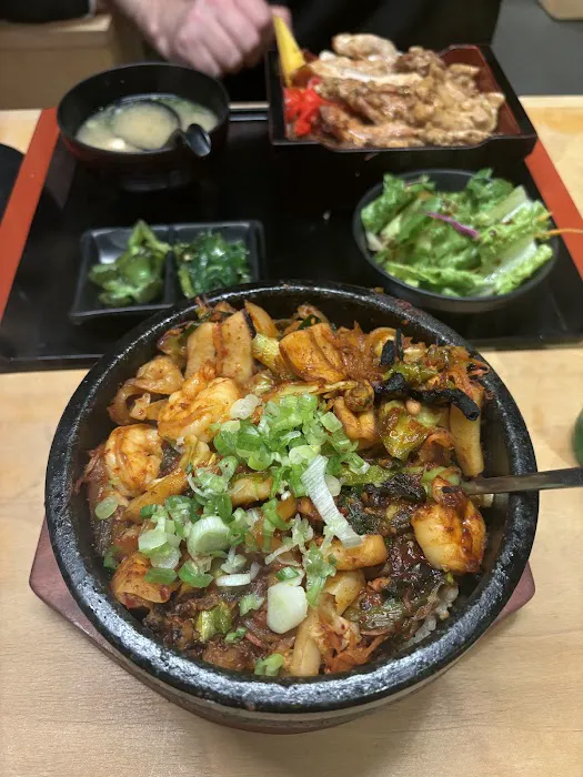 Kushi Kushi Yaki | Ramen & Yakitori Izakaya Picture 8