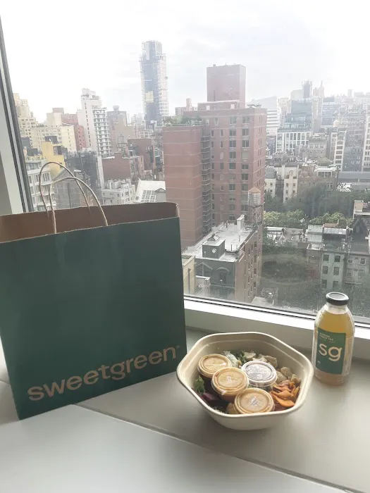 sweetgreen Picture 7