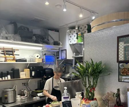 Sushi by woo