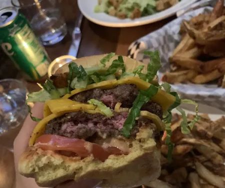FARM TO BURGER