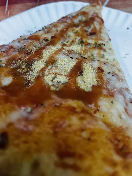 99 Cents Pizza Picture 9