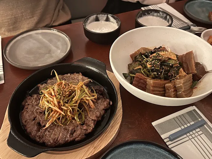 TAL Bistro | Koreatown NYC Picture 5