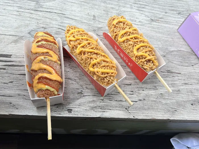 Jongro Rice Hotdog Picture 2