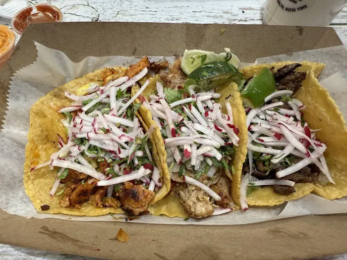 El Gallo Taqueria Picture 5