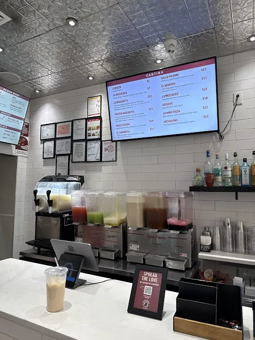 El Gallo Taqueria Picture 4