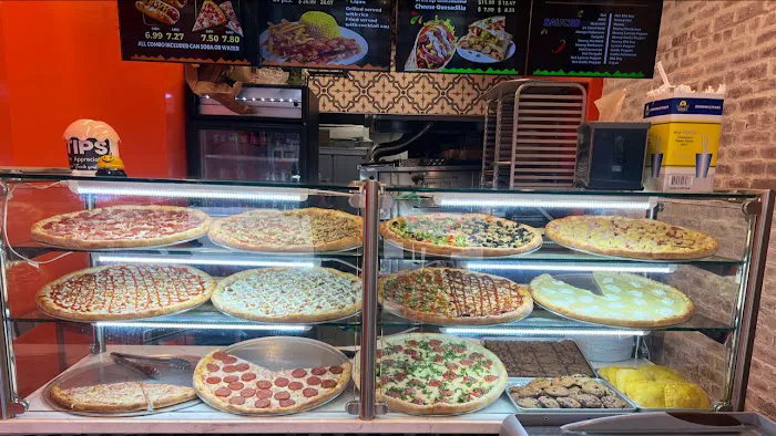 $1.50 NYC Hand Tossed Pizza Picture 2