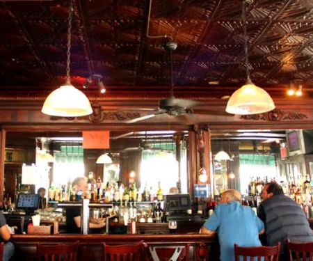 The Landmark Tavern