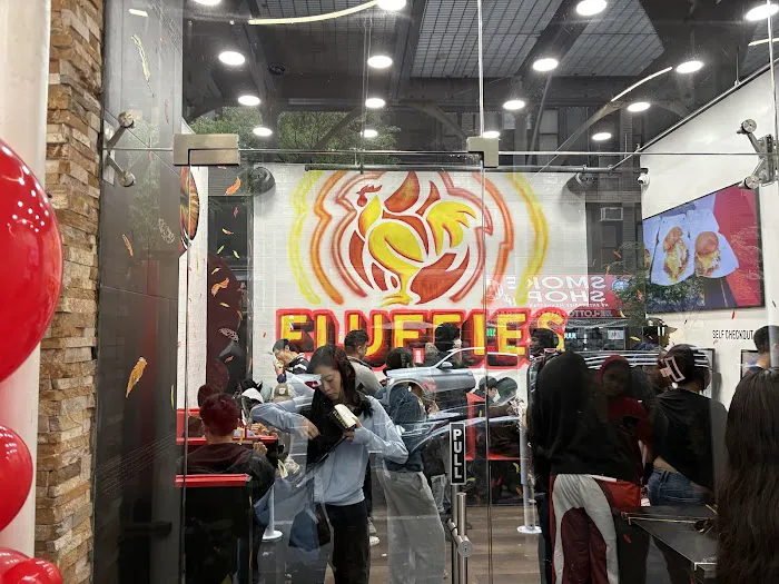 Fluffies Hot Chicken - Midtown Picture 7