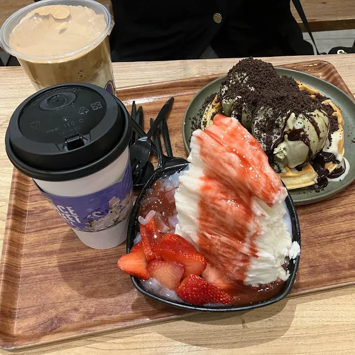 Grace Street Coffee & Desserts Picture 6
