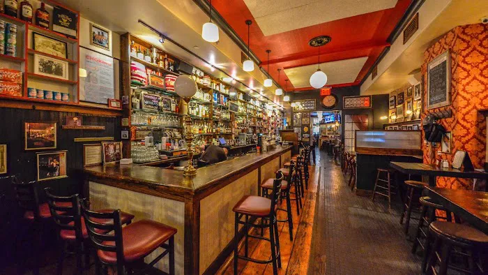 The Long Hall Pub & Grocery Picture 1