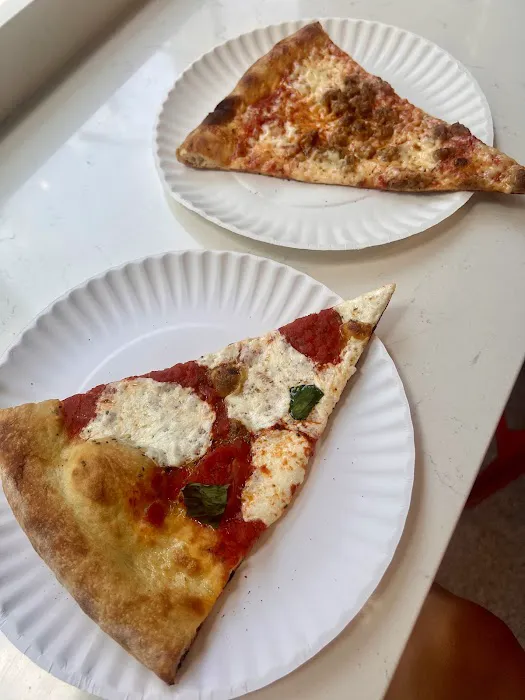 Spoto Pizza Picture 1