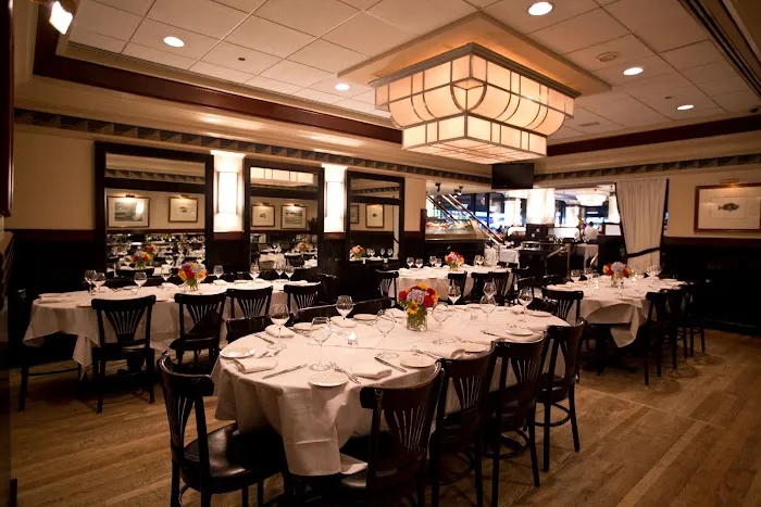 Docks Oyster Bar - Midtown East, NYC Picture 1
