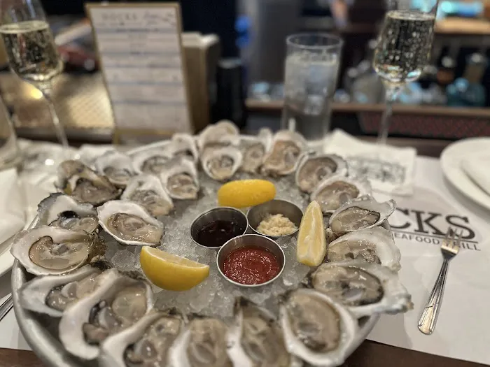 Docks Oyster Bar - Midtown East, NYC Picture 4