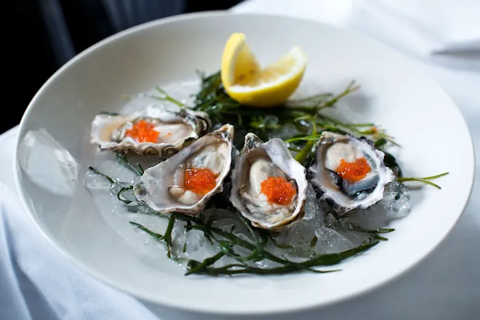 Docks Oyster Bar - Midtown East, NYC Picture 3
