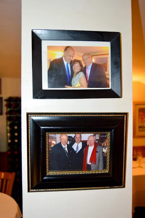 Sam's Place Picture 7