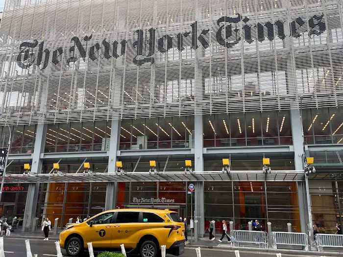 New York Times Cafeteria Picture 3