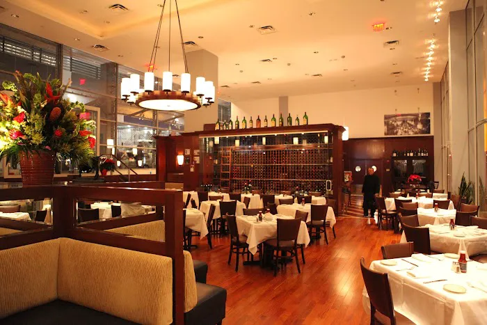 Wolfgang's Steakhouse - Times Square New York City Picture 7