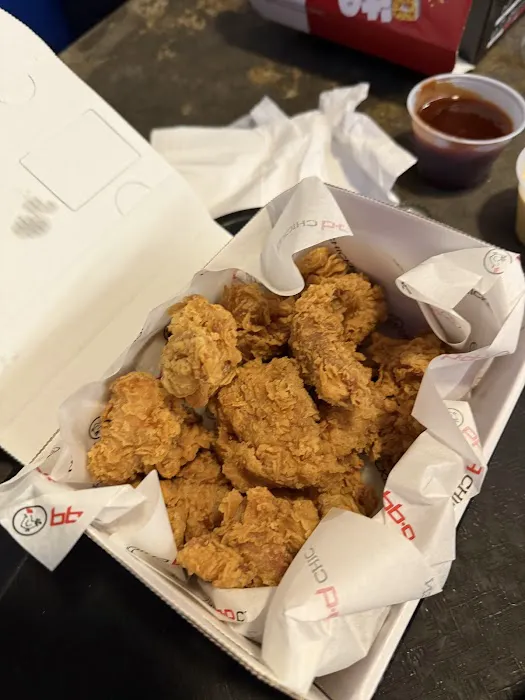 bb.q Chicken NY K Town Picture 7