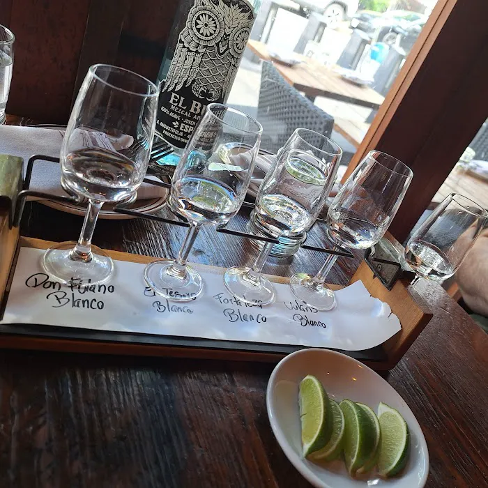 Añejo Picture 9
