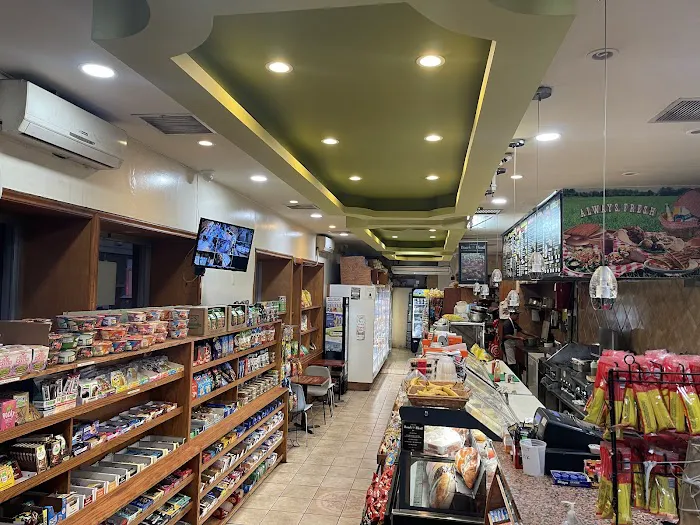 Pier Market Place Picture 1
