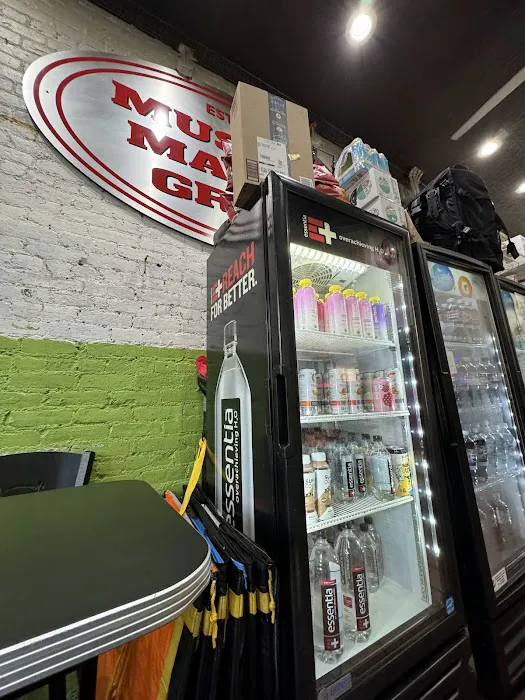 Muscle Maker Grill Picture 7