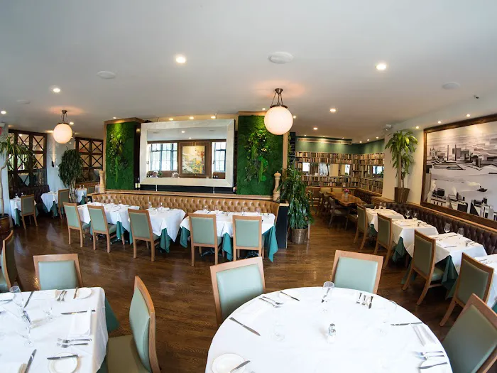 Tudor City Steakhouse Picture 6